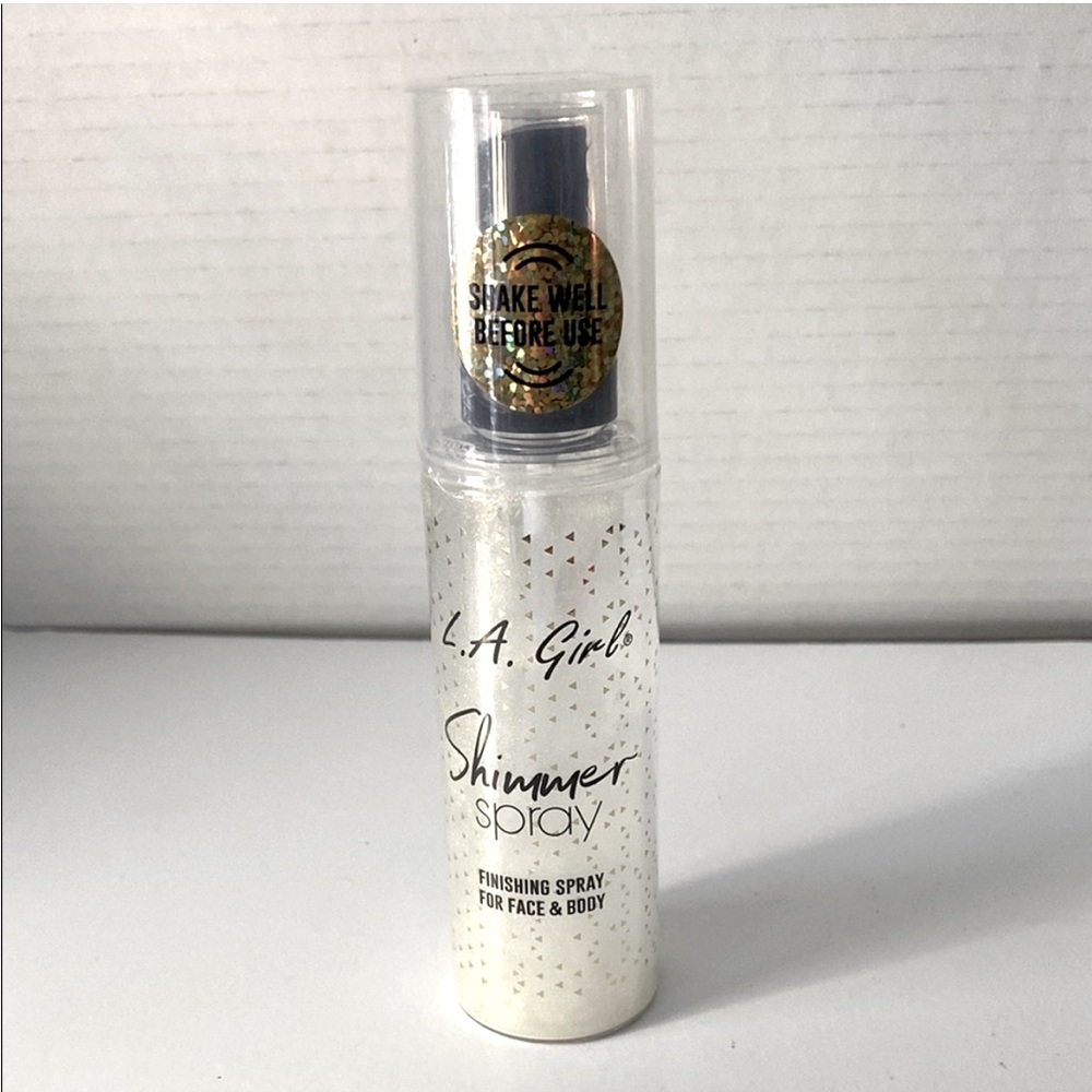 2/$20 💛✨ LA Girl Gold Shimmer Spray Finishing Spray for Face & Body